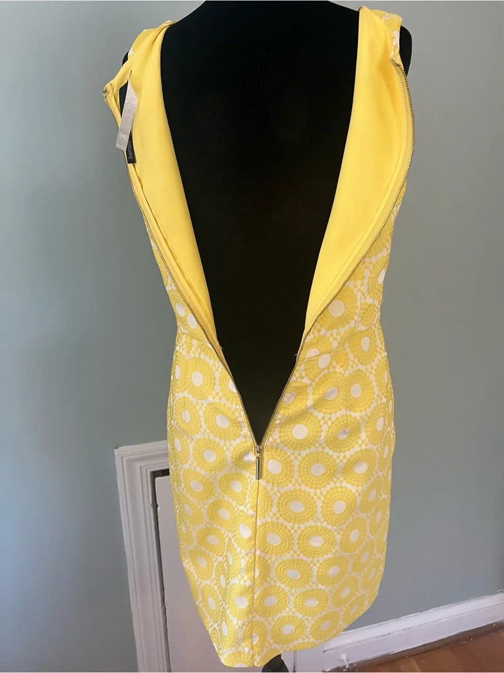 Kensie Yellow Patterned Sleeveless Midi Dress